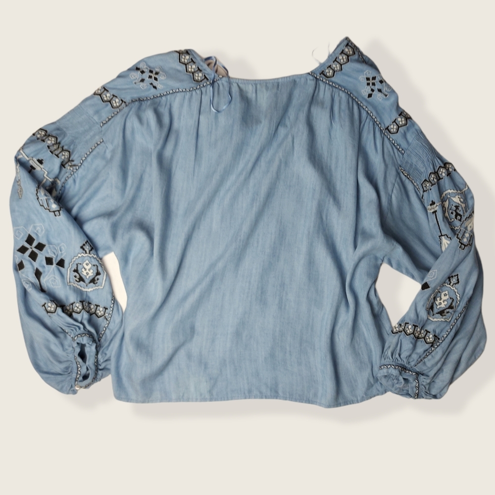 Light Blue Embroidered V-Neck Women's Top - Picture 8 of 13